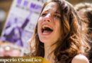 Feministas marchan en el Día Internacional de la violenci a contra la Mujer